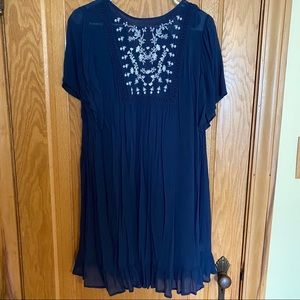Flowy navy dress